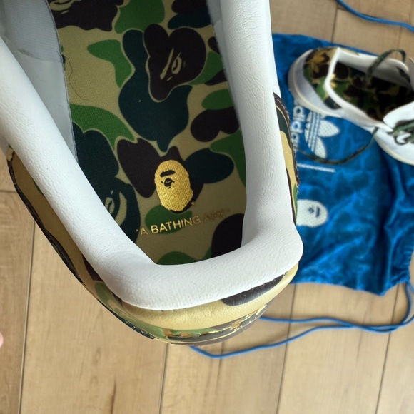 Adidas White Sneakers with Camouflage Accents - Picture 8 of 16